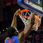 Florida-Gators-Mens-Basketball_University-of-Florida-Gators-Mens-Basketball-vs-Texas-Longhorns_0242-853x580