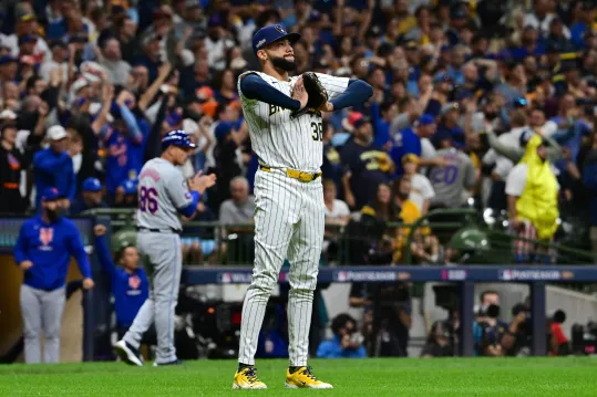 MLB-Playoffs-New-York-Mets-at-Milwaukee-Brewers-24395016