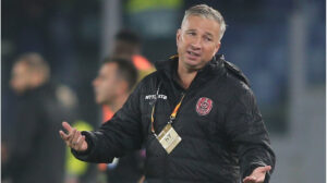 dan-petrescu-cfr-cluj-1583866322-33477