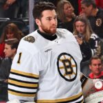 jeremy-swayman-2023-24-boston-bruins-65a5685c28615 (1)